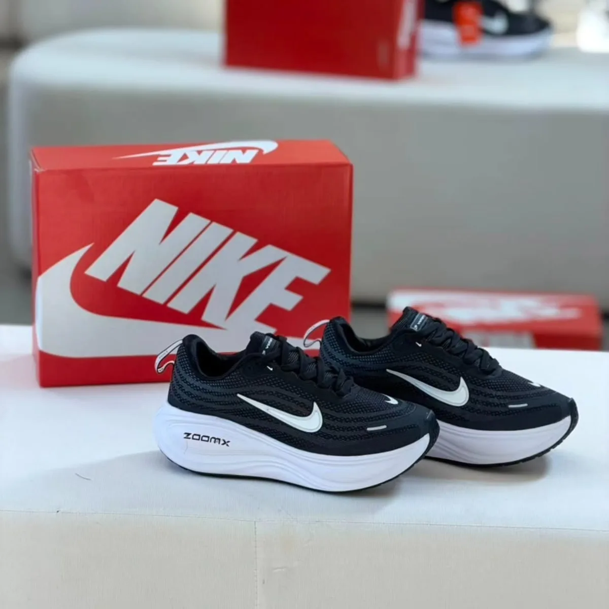 Nike Vomero Plus