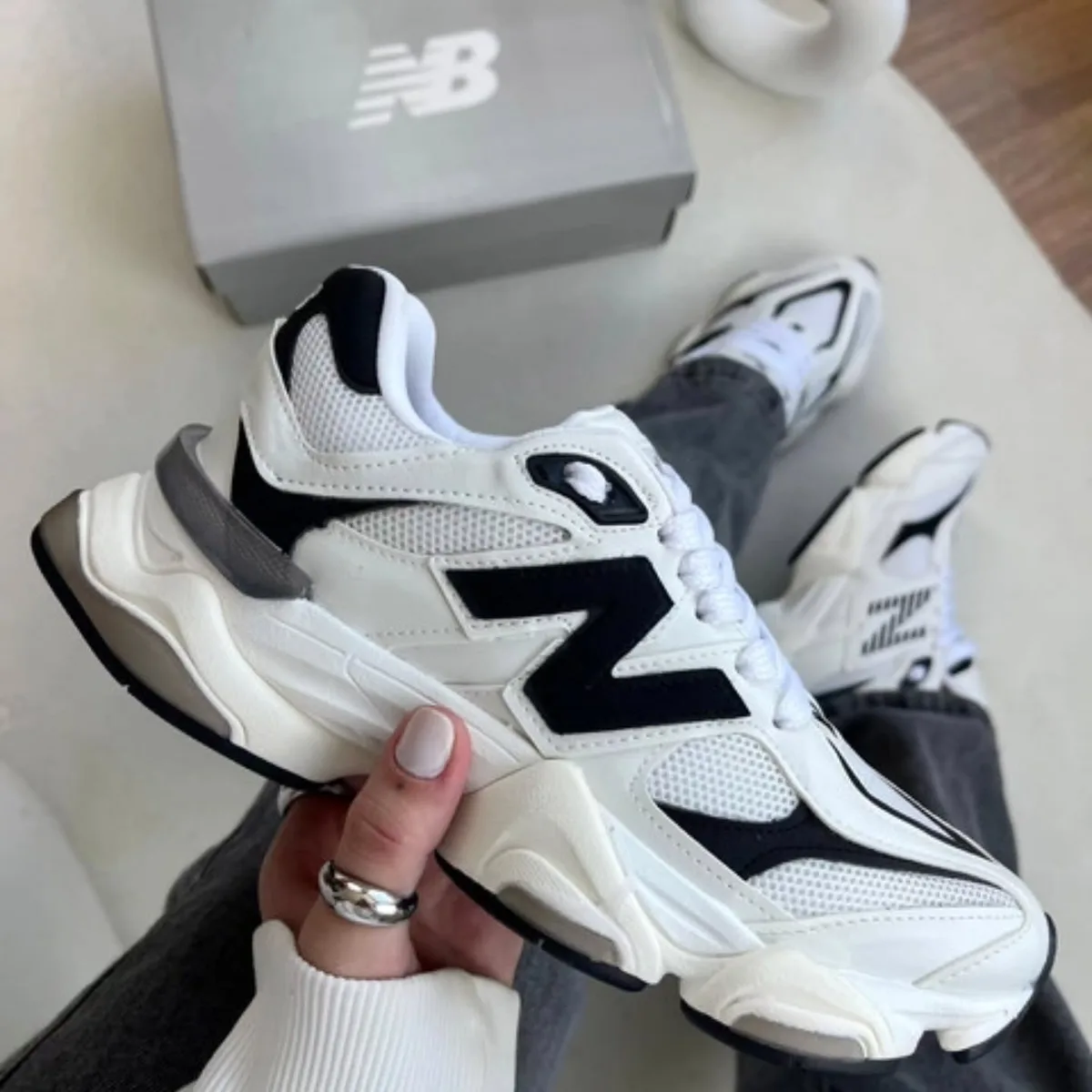 New Balance 9060 cinza